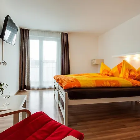 Anstatthotel - Self-check-in Апарт-готель 3*